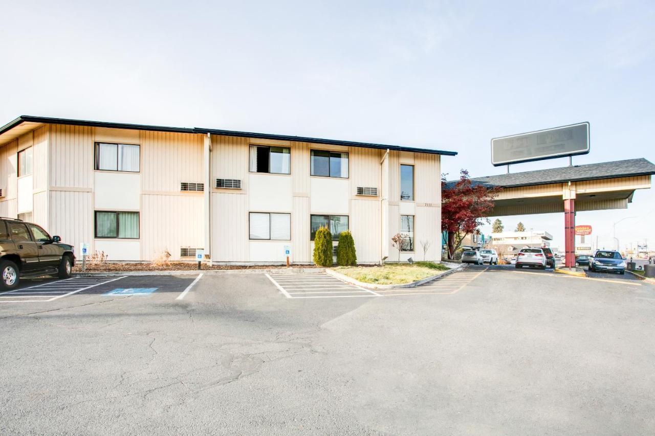 Oyo Hotel Spokane North Exterior foto